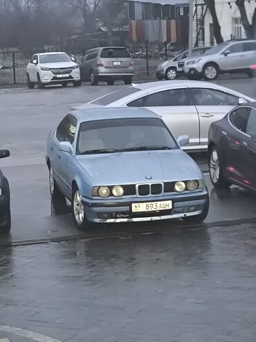 BMW: BMW 525: 1993 г., 2.5 л, Механика, Бензин