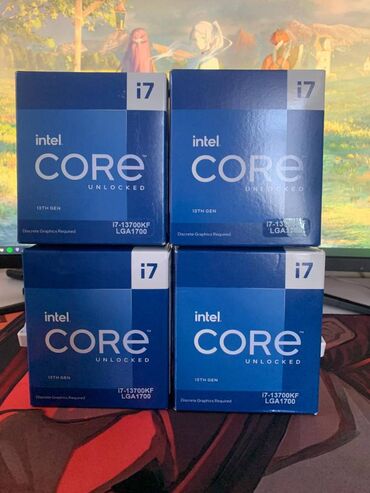 core i9: Prosessor Intel Core i7 13700KF