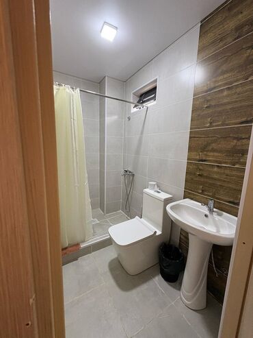 Двухъярусные кровати: Гостевой дом в Бостери — 18 номеров, 10 мин до пляжа Размер участка 10 — 3