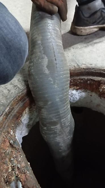 Услуги ассенизатора: Предоставляем услуги ассенизаторских машин шланги до 70 метров объем — 8