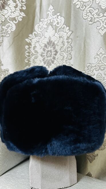 шапка ушанка мужская: Шапка ушанка 
с натуральным мехом
Абсолютно новая 
Размер 58