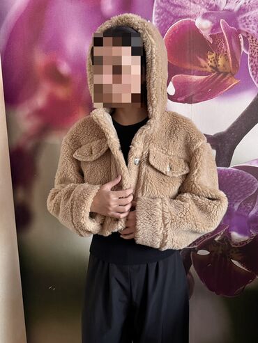 Пуховики и зимние куртки: Пуховик, Короткая модель, С капюшоном, S — 13