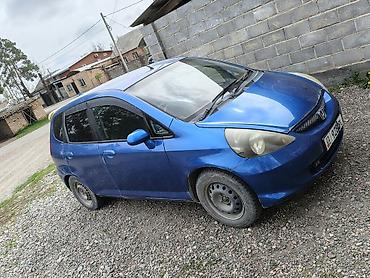 Honda Fit: 2003 г., 1.3 л, Вариатор, Бензин, Хэтчбэк at lalafo.kg Honda Fit: 2003 г., 1.3 л, Вариатор, Бензин, Хэтчбэк