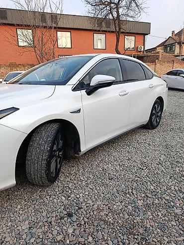 GAC: Просторный 5-местный кроссовер с современным салоном и панорамной — 9