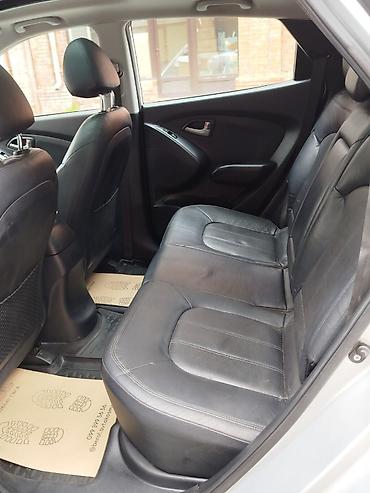 Hyundai: Hyundai ix35: 2.4 l | 2011 il Krossover — 10