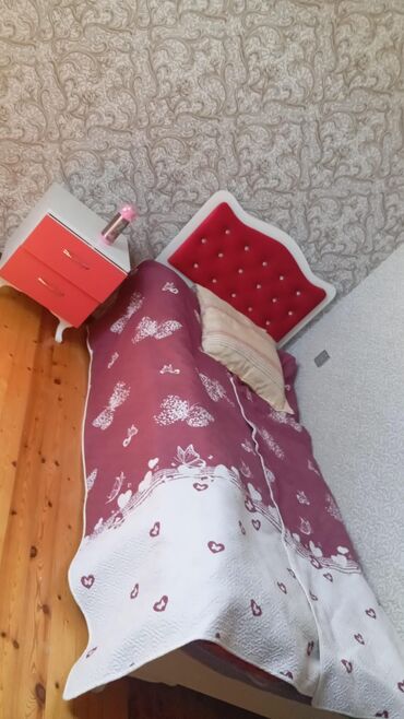 Təknəfərlik uşaq çarpayıları: Qız üçün, Çarpayı