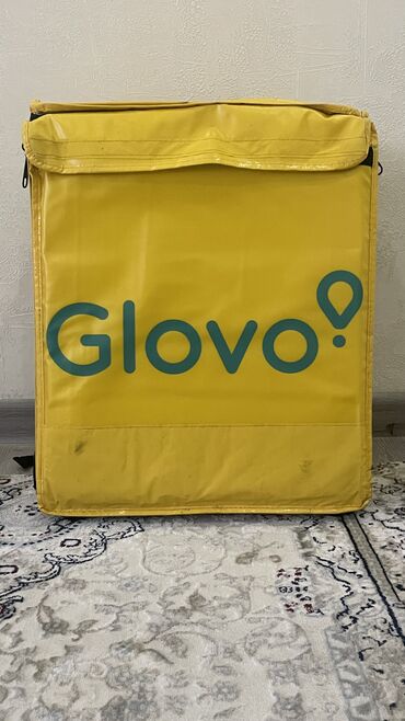 спортивная сумка бу: Продается сумка Glovo 
Можно договиться.
В отличном состоянии