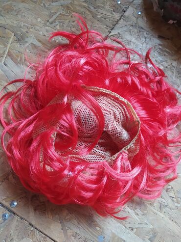 Perike i klipse: Prodajem tri perike,crvena,braon i ombre,1500 cena po komadu !!! — 5