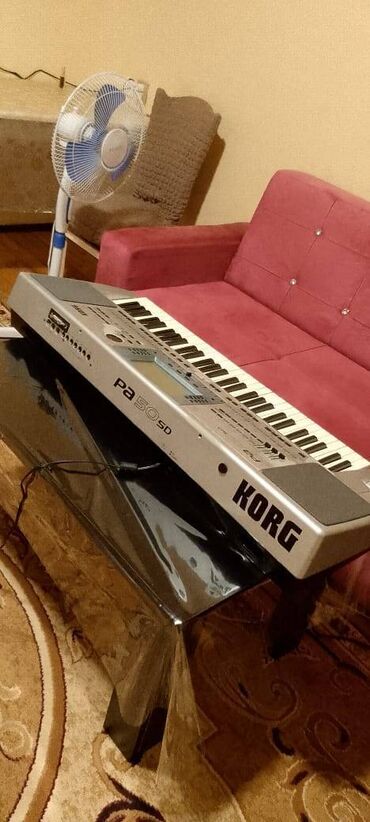 Səs avadanlığı: Sintezator, Korg