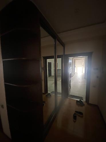 Долгосрочная аренда квартир: Yeri rahat sakit 4cu mertebe lift movcuddu evde iki kandicaner qab — 7