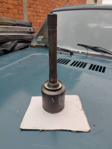 Auto delovi: Zglob homokineticki do diferencijala desni fi 26mm br.3. Polovno — 3