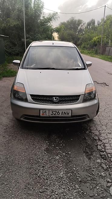 mazda 121: Honda Stream: 2001 г., 2 л, Автомат, Бензин, Универсал — 1
