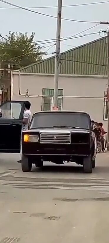 4 qapi niva: Satılır