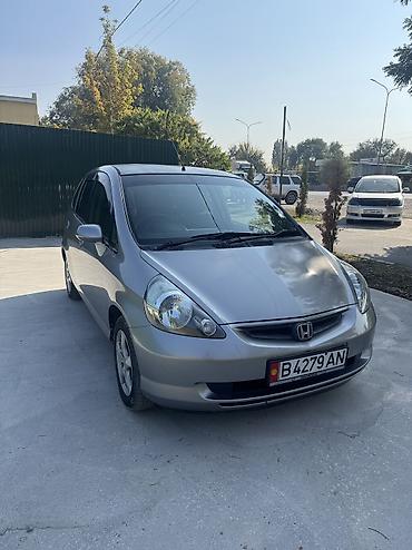 киргизский авито авто: Honda Fit: 2003 г., 1.3 л, Бензин — 7
