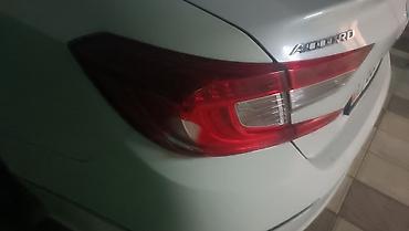 Honda Accord 2020г— задняя лева фара (фонарь) куплю.

- 
-