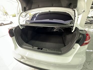 Ford: Ford Focus: 1 l | 2017 il 176526 km Sedan — 15