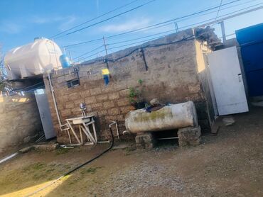 Həyət evləri və villaların satışı: Binə 1 otaqlı, 3 kv. m, Kredit yoxdur, Orta təmir — 4