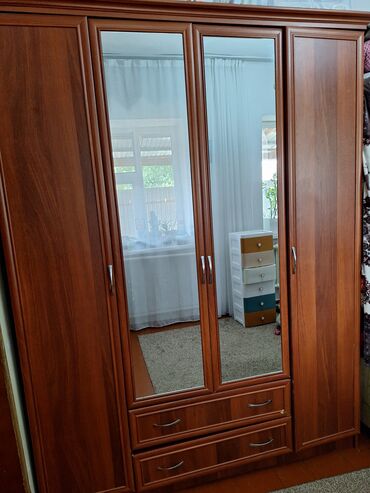 токмок стол: Шкаф для одежды, Прямой