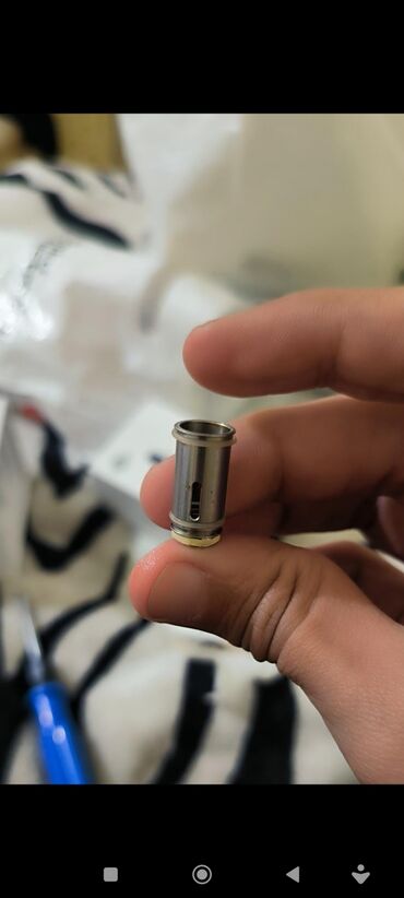 Qəlyan, vayp və aksesuarları: Jacob 120W Vape. Uzb girişlidi sadəce bir gün istifade edilib üstündə