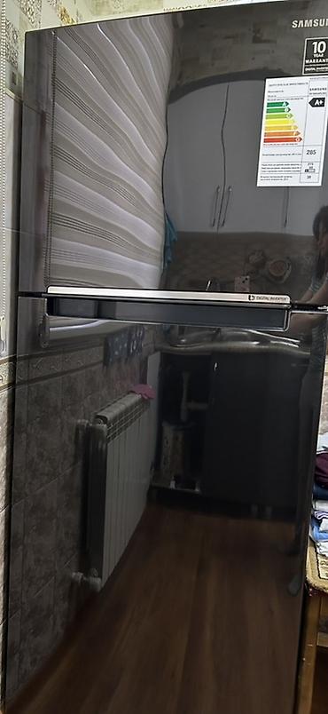 iki: İşlənmiş 2 qapılı Samsung Soyuducu Satılır, rəng - Qara, Təkərli — 6