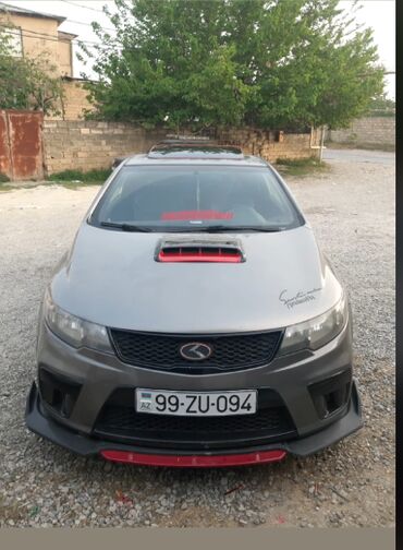 maşin qaldiran: Kia Forte: 2 l | 2010 il Kupe