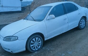 Hyundai: Hyundai Avante: 1995 г., 1.5 л, Механика, Бензин, Седан