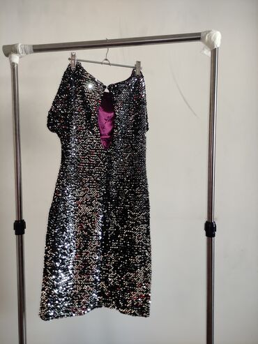 вечернее платье серо: Вечернее платье, Короткая модель, Без рукавов, С пайетками, L (EU 40)