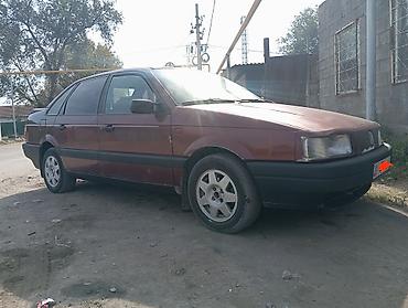 Volkswagen: Volkswagen Passat: 1992 г., 1.8 л, Кол менен иштөөчү, Бензин, Седан — 1