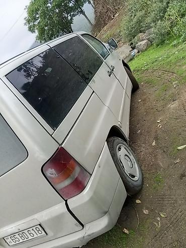 mersedes babin: Tecılı satılır elimyandi 7500qiymet reysə maşınıňMercedes-Benz Vito — 7