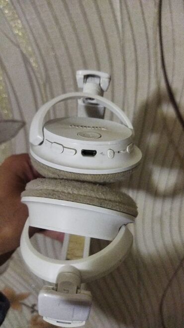 gizli qulaqcıq: İşlənmiş Simsiz (Bluetooth) Qulaqcıqlar, Philips, rəng - Ağ