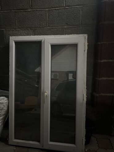 Окна: Пластиковое окно, цвет - Белый, Б/у, 150 *120, Самовывоз