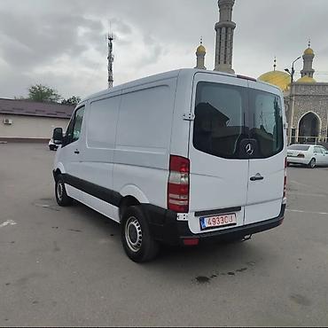 спринтер бус грузовой: Mercedes-Benz Sprinter грузовой фургон (короткая база — 4