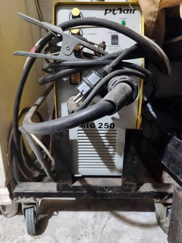 магазин сварочных аппаратов: Полу автомат сварка полный комплект с угли кислым газом состояние
