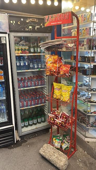 Полочные витрины: Əcəmi yaxınlığında xutorda hazır biznes kimi kiosk satılır.Hazır — 6