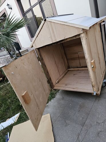 Yuvalar: Taxta toyuq daxması və açıq volyer - Material: möhkəm taxta karkas — 12