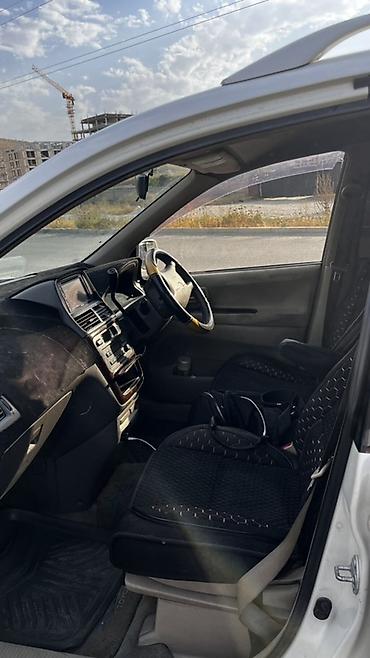 voxy noah: Toyota Ipsum: 2000 г., 2 л, Автомат, Бензин, Минивэн — 5