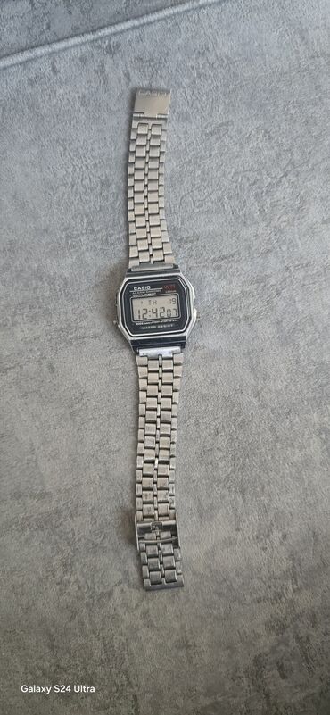 Qol saatları: İşlənmiş, Qol saatı, Casio, rəng - Gümüşü