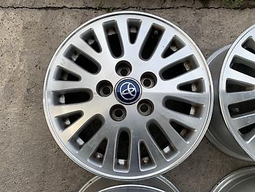 купить диски на тойоту: Литые Диски R 15 Toyota, Комплект, отверстий - 5, Б/у — 2