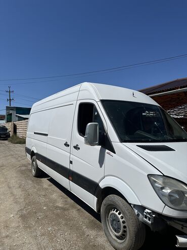 авто в кредит без первоначального взноса: Mercedes-Benz Спринтер: 2010 г., 3.2 л, Механика, Дизель, Бус