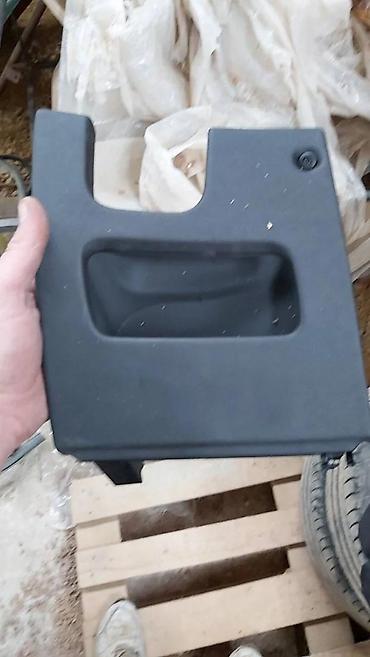 rep za sirene: ALFA ROMEO 159 POKLOPAC OSIGURACA | Skinut sa alfe 159 — 4