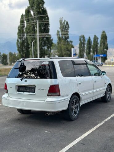 накладка на мерс 210: Honda Odyssey: 1999 г., 3 л, Автомат, Бензин, Вэн/Минивэн