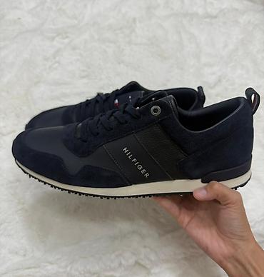 триколор: Мужские кроссовки, 46, Tommy Hilfiger, Новый, цвет - Синий, Платная доставка, Самовывоз — 1