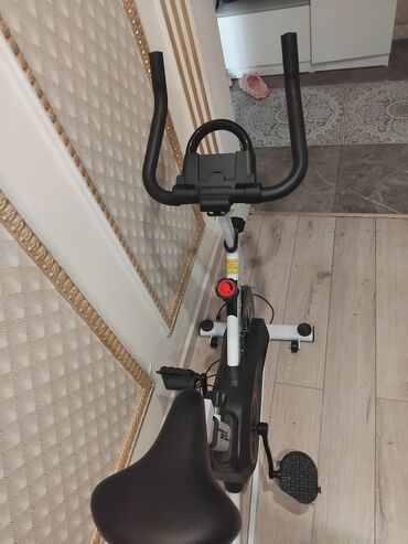 Велотренажеры: Велотренажер для дома - Тип: вертикальный спин-байк - Габариты — 2