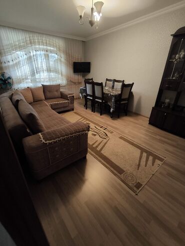 Köhnə tikili: Sumqayıt, 5 otaqlı, Köhnə tikili, 90 kv. m -da lalafo.az — 5 Köhnə tikili: Sumqayıt, 5 otaqlı, Köhnə tikili, 90 kv. m — 5