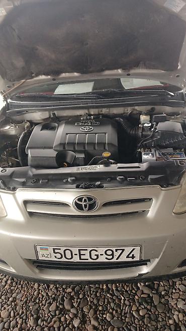 hundayi accent rulavoy: Toyota Corolla: 1.4 л | 2007 г. Хэтчбэк — 5