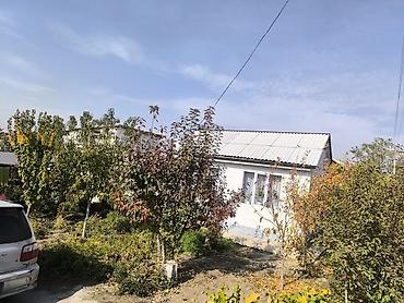 Продажа коттеджей и домов: Продаётся жилой дом с участком и садом. - Одноэтажный дом: светлая — 5