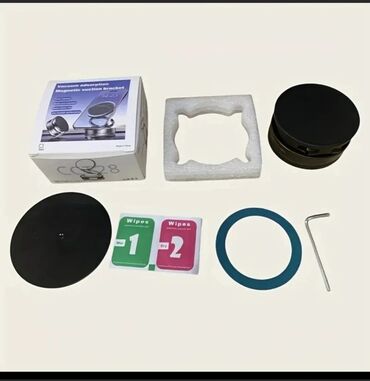 купить держатель для телефона: Maşin ve ya Ev üçün maqnitli vakuumlu telefon tutacaği. Səthə möhkəm