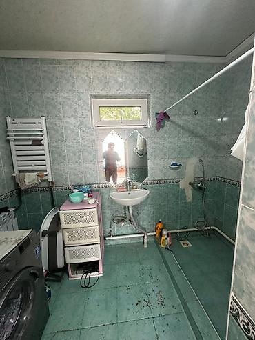 Продажа коттеджей и домов: Продается дом Район Ак ордо 1 В доме 4 комнаты Все условия есть — 13