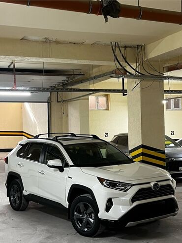 продаю тойота хариер: Toyota RAV4: 2021 г., 2.5 л, Автомат, Гибрид, Кроссовер