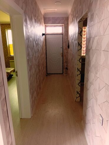 Uzunmüddətli kirayə evlər: 65 kv. m, 4 otaqlı, Kanalizasiya, Kombi, Qaz -da lalafo.az — 7 Uzunmüddətli kirayə evlər: 65 kv. m, 4 otaqlı, Kanalizasiya, Kombi, Qaz — 7